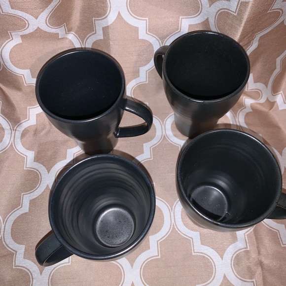 Set of 8 Mikasa Studio Glaze Black Mugs 5” tall - Picture 4 of 6